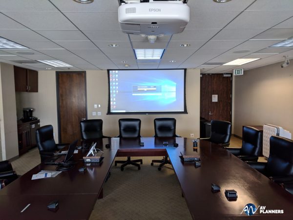 hanmi-bank_projector-600x450