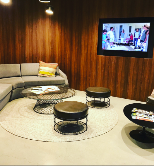 Huddle room with state-of-the-art audio-visual equipment